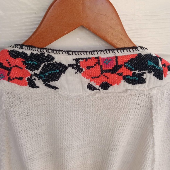 Free People Aztec White Embroidered Tunic Top Boho Hippie Waffle Thermal Large - Picture 6 of 15